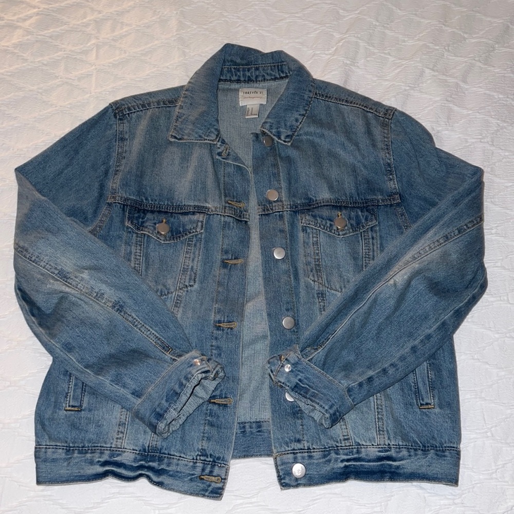 Forever 21 Denim Jacket - Light Wash